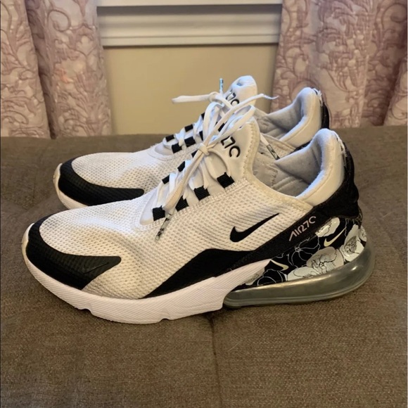 Nike Shoes - Nike Air Max 270 black/white floral sz 8